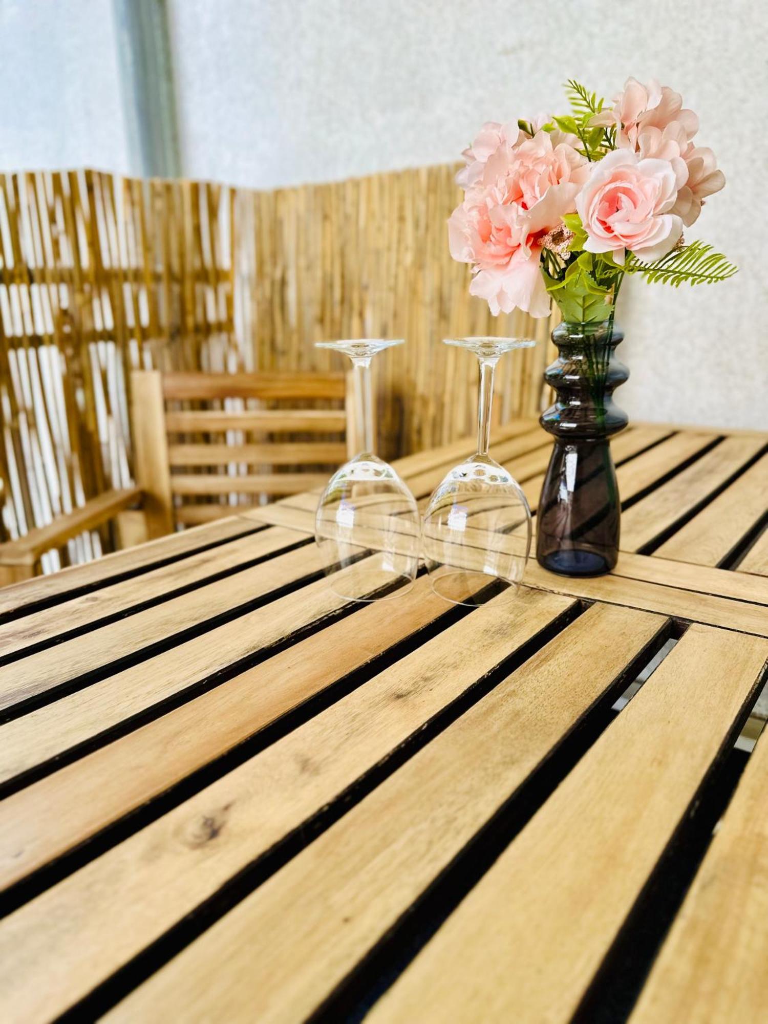 Studio Apartment In Stoetteritz With Balcony - Great Public Transport Links To The City Лайпциг Екстериор снимка