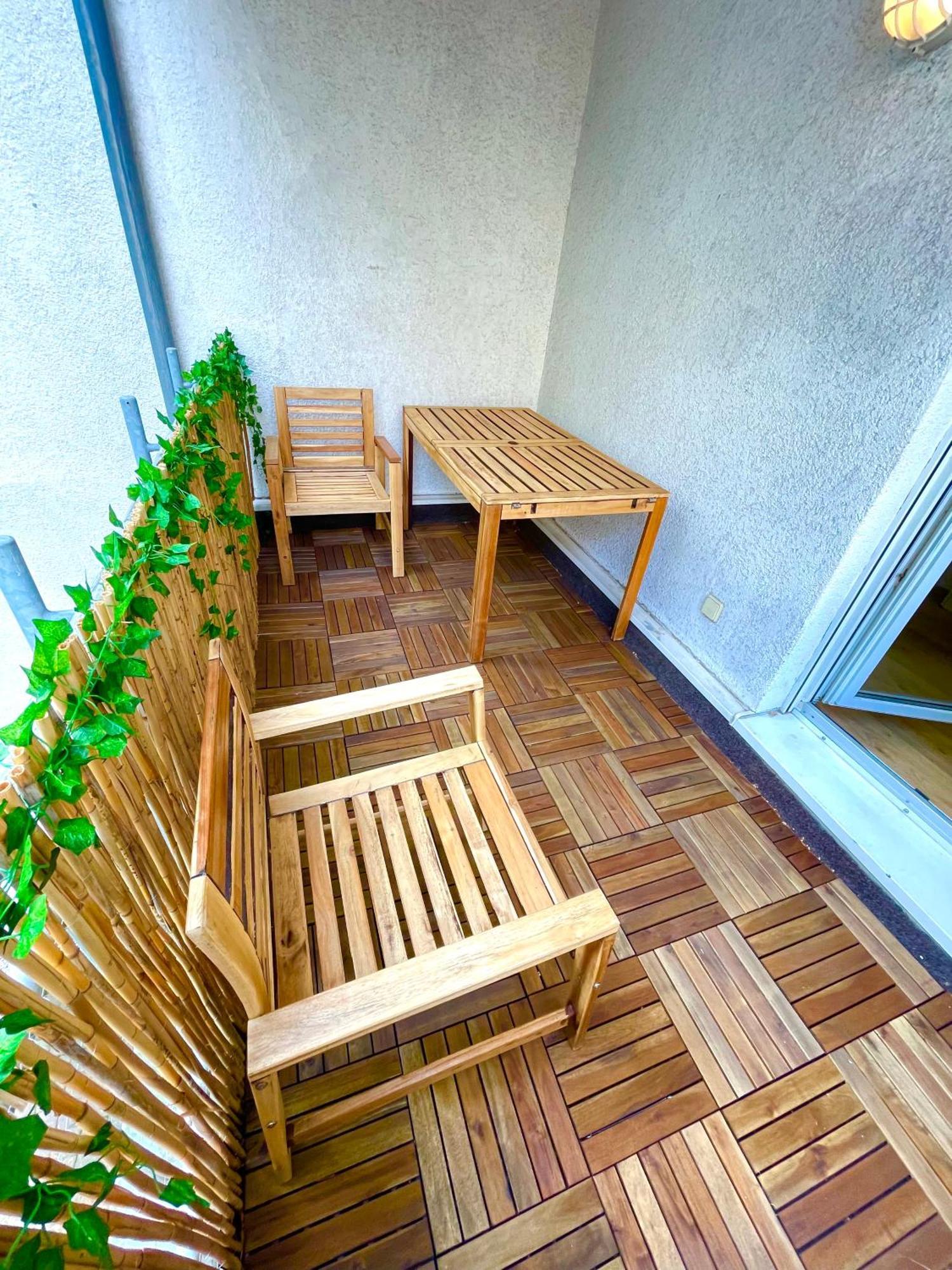 Studio Apartment In Stoetteritz With Balcony - Great Public Transport Links To The City Лайпциг Екстериор снимка